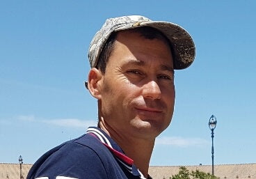 <em><strong>Oliver Tesarik</strong></em>